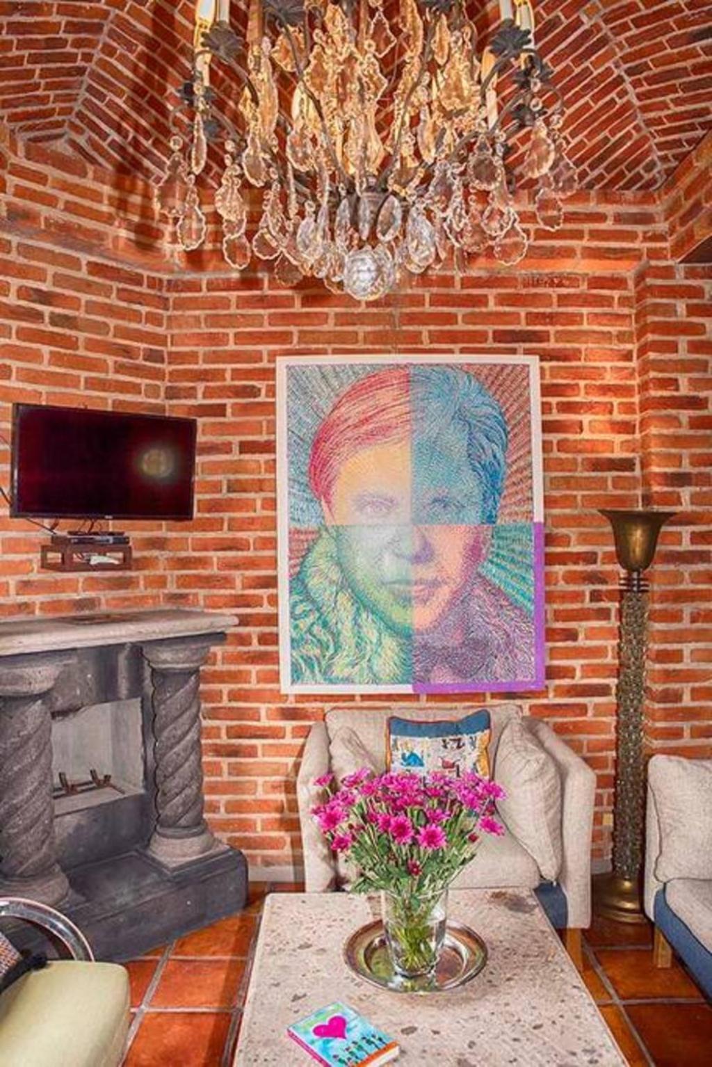Enjoy Ac In The Queen'S Suite At Inn อาจิจิก ภายนอก รูปภาพ